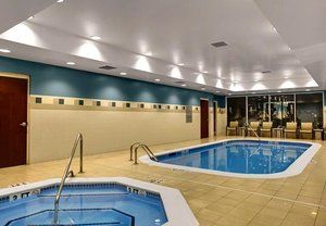 Courtyard Hotel 3*